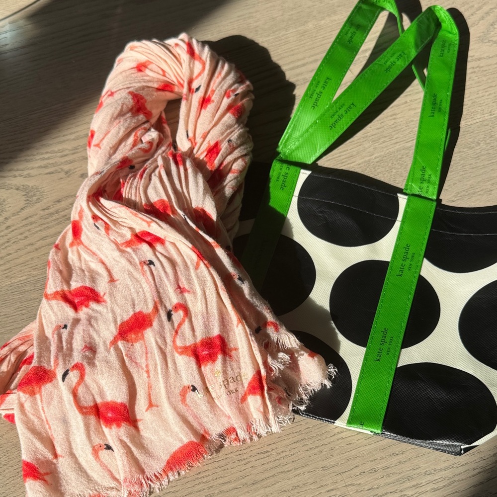🦩Kate Spade Pink Flamingo Scarf with Shopping Tote